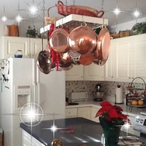 Meet your Posher, Marian